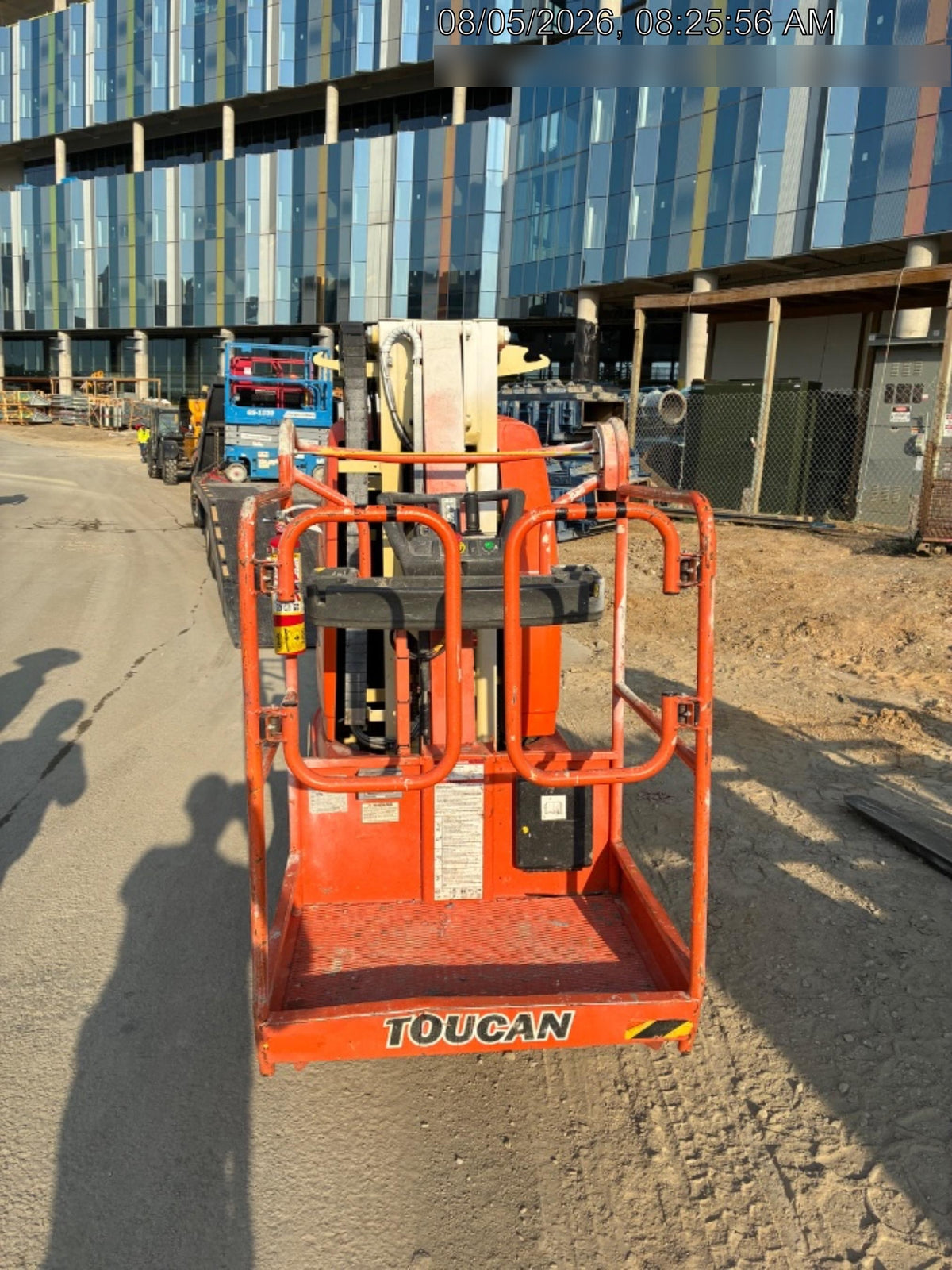 2022 JLG 26E