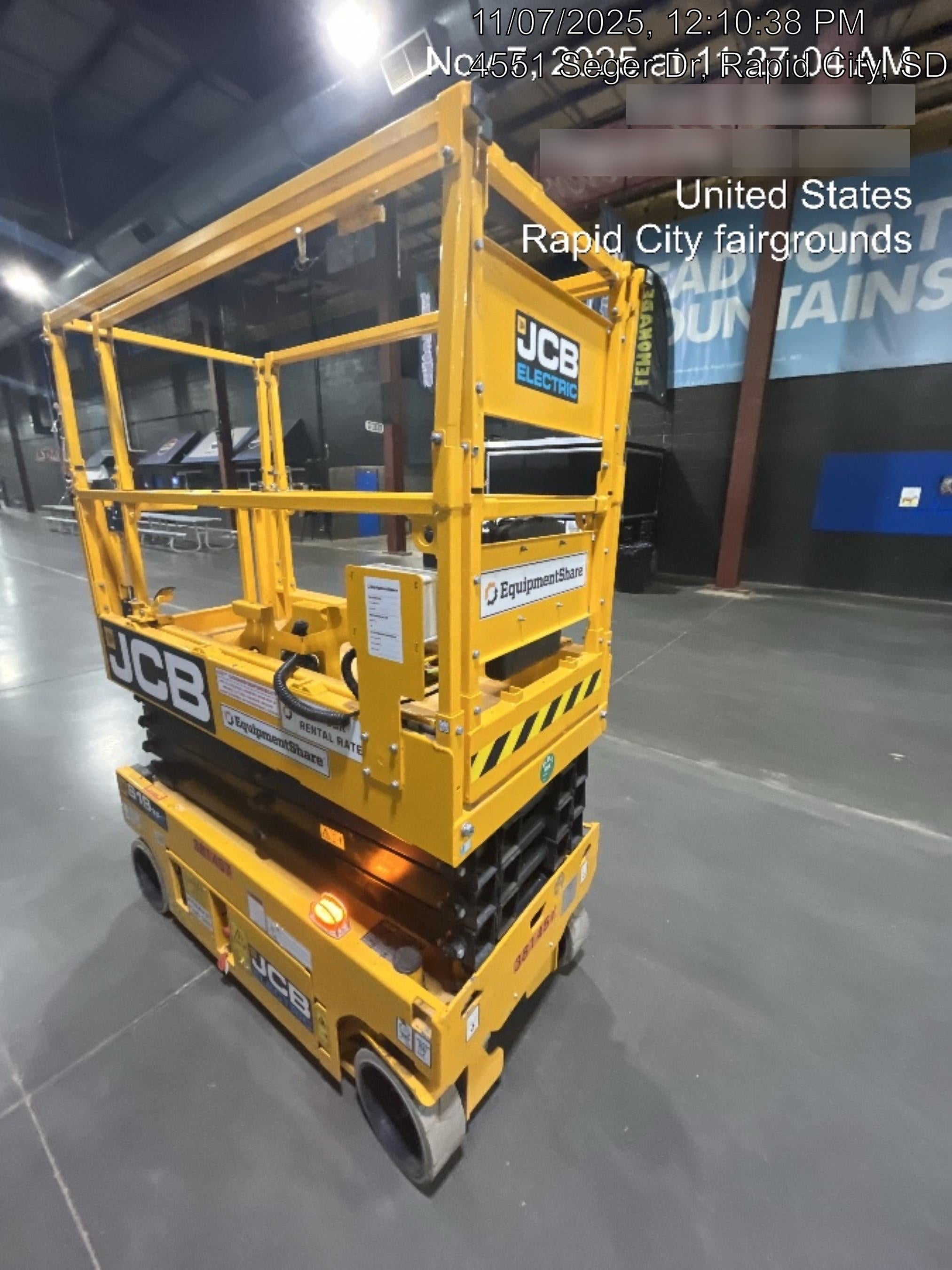2024 JCB S1932E