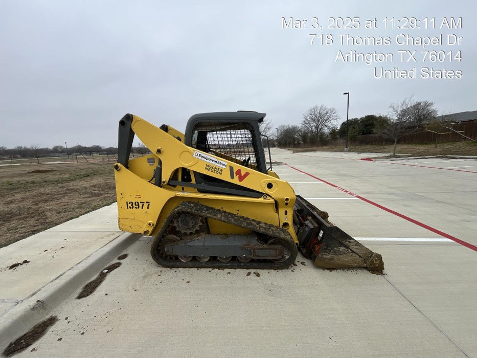 2018 Wacker Neuson ST31 ST31 8k Tracked Skid Loader, Canopy, 2 speed, Bucket Leveling , Selectable EH Controls, Variable speed fan, Cyclonic precleaner, 75" Bucket LP w/ smooth bolt on edge