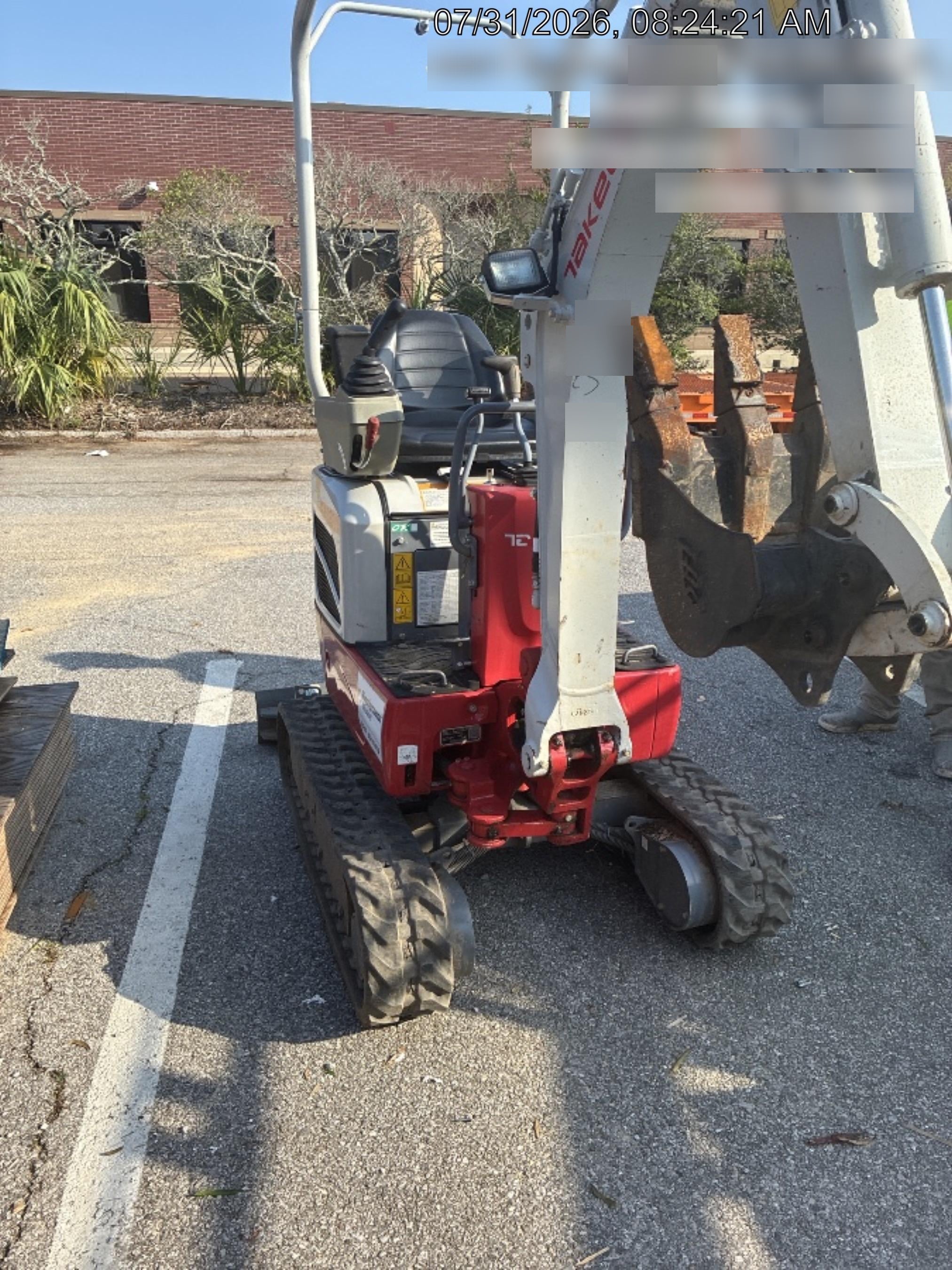 2023 TAKEUCHI TB210R