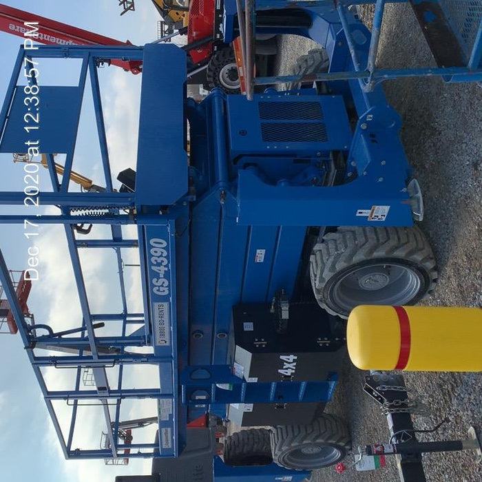 2020 GENIE GS-4390 RT