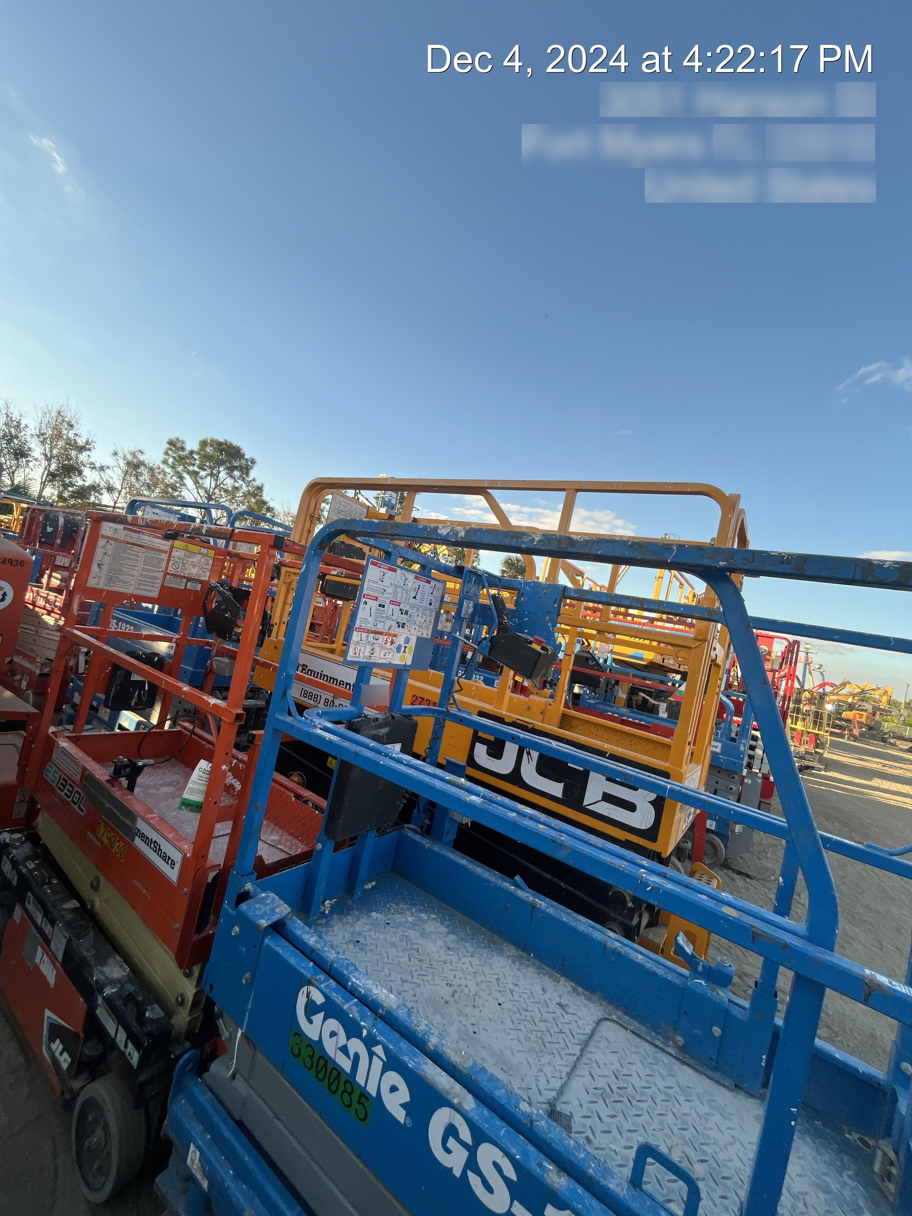2021 JLG ES1330L