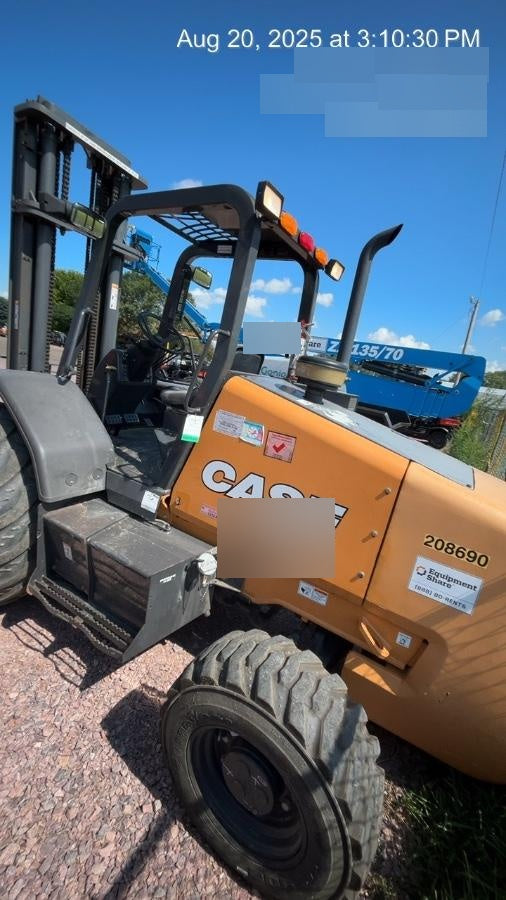 2022 CASE 588H