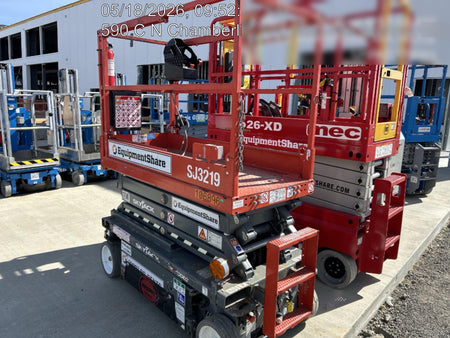 2020 Skyjack SJIII-3219 Solid NM Tires, Half height spring hinged entry gate, Dual Beacons, 800W Inverter