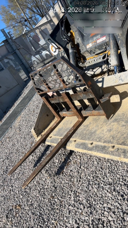 2022 PALADIN 48" Pallet Forks - Paladin
