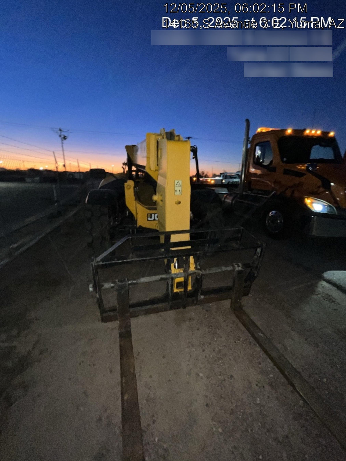 2020 JCB 509-42 Canopy, Solid Tires, Work Lights, Beacon, Aux Hydraulics, Back up Alarm, Lifting Eye, ES Decals
