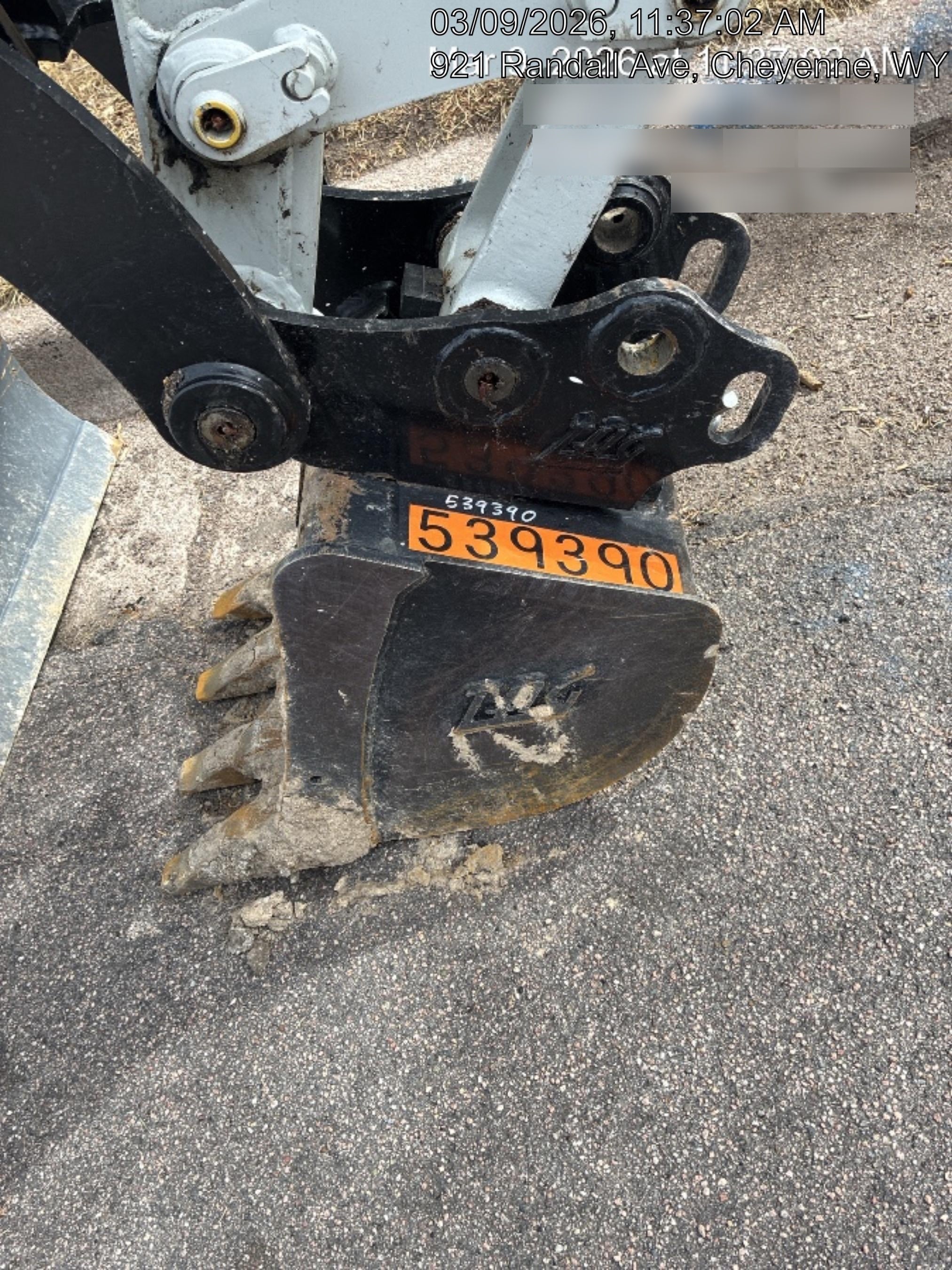 2025 TAKEUCHI 18" HD Bucket - Takeuchi