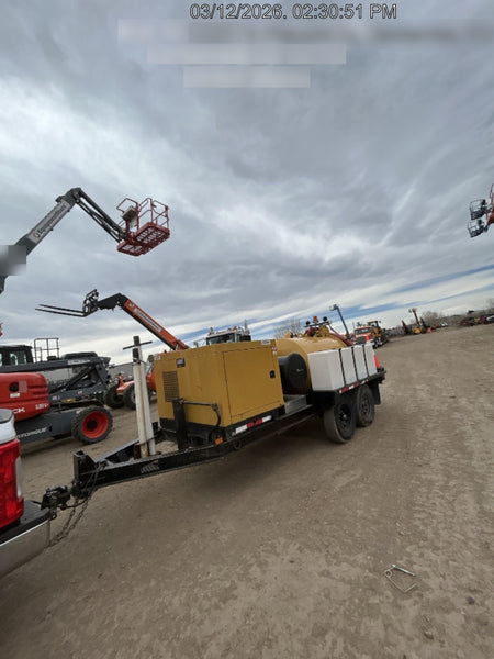 2021 Vac-Tron LP573XDT T4 Koehler Diesel Engine, 500 Gallon Debris Tank, x2 100 Gallon Water Tanks