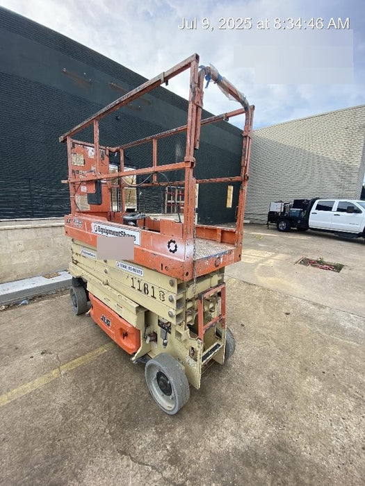 2016 JLG 2632ES