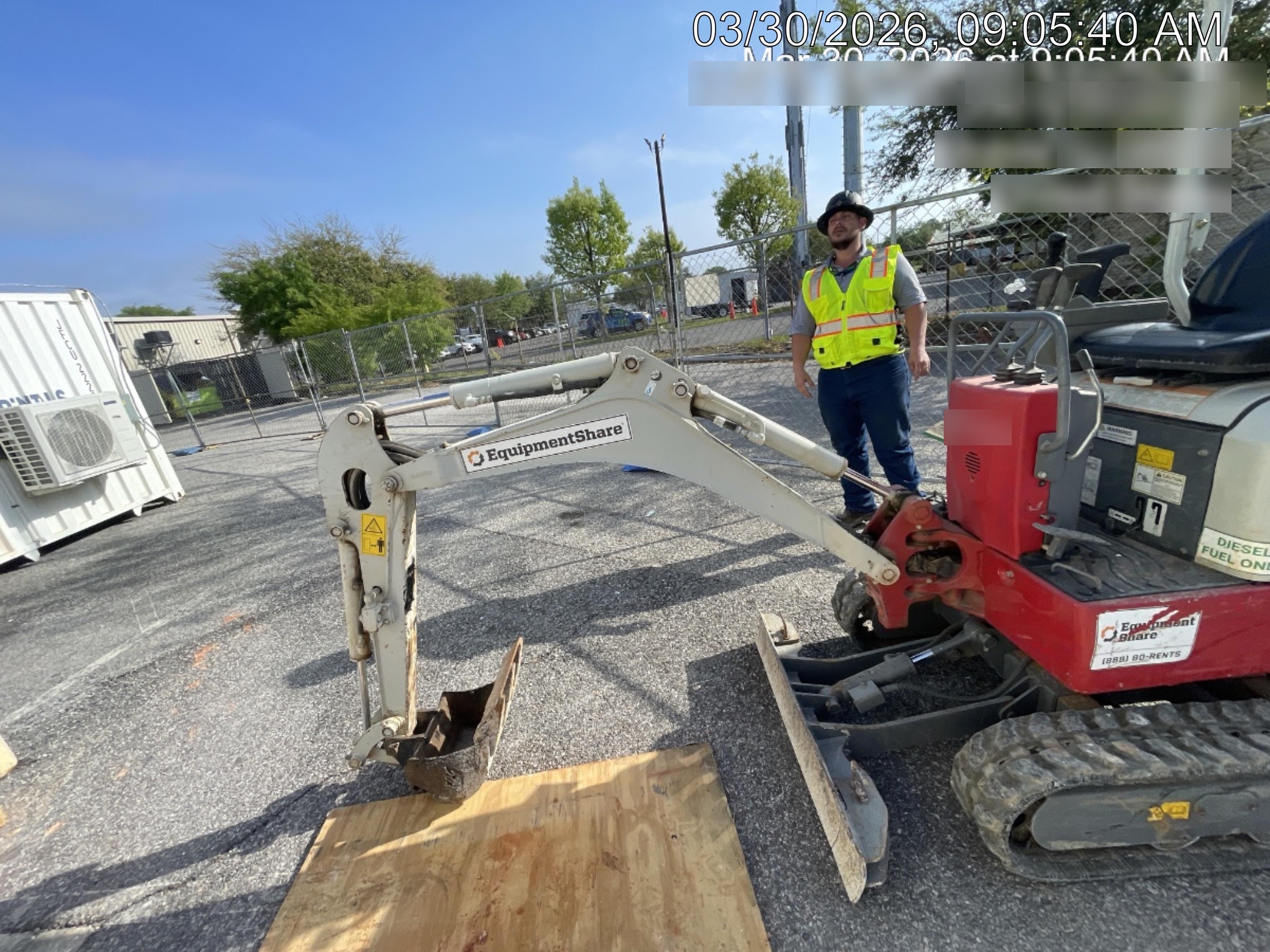 2022 TAKEUCHI TB210R