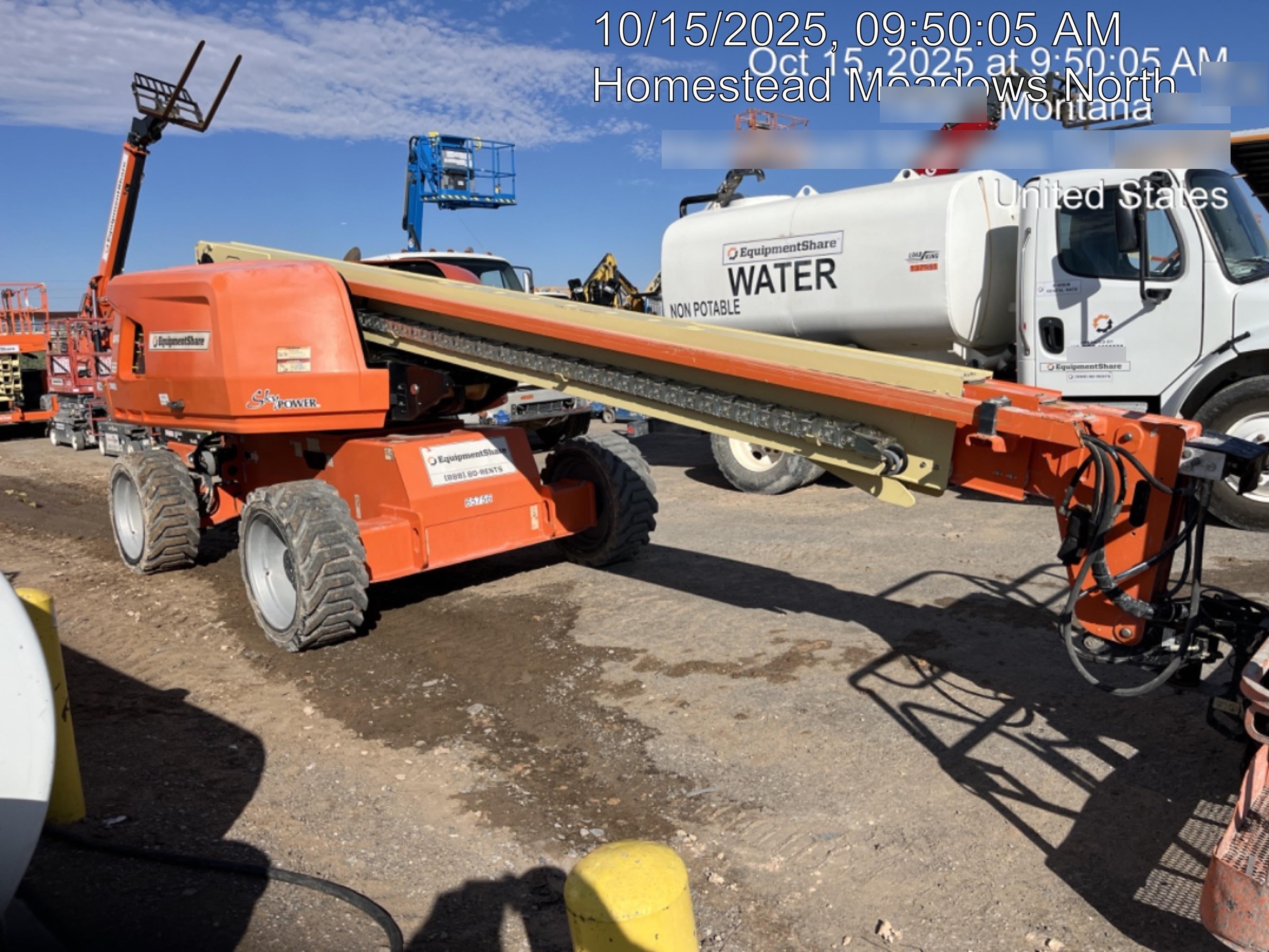 2020 JLG 600S