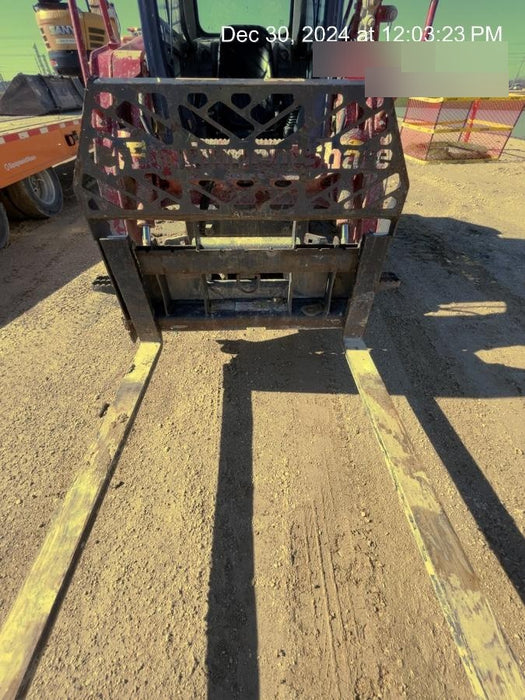 2021 PALADIN 48" Pallet Forks - Paladin