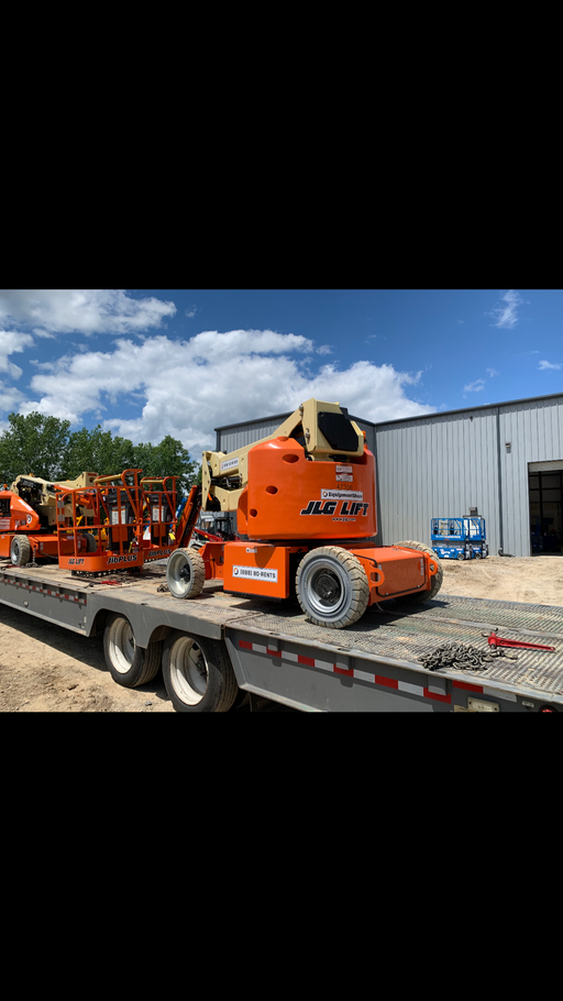 2019 JLG E400AJPN