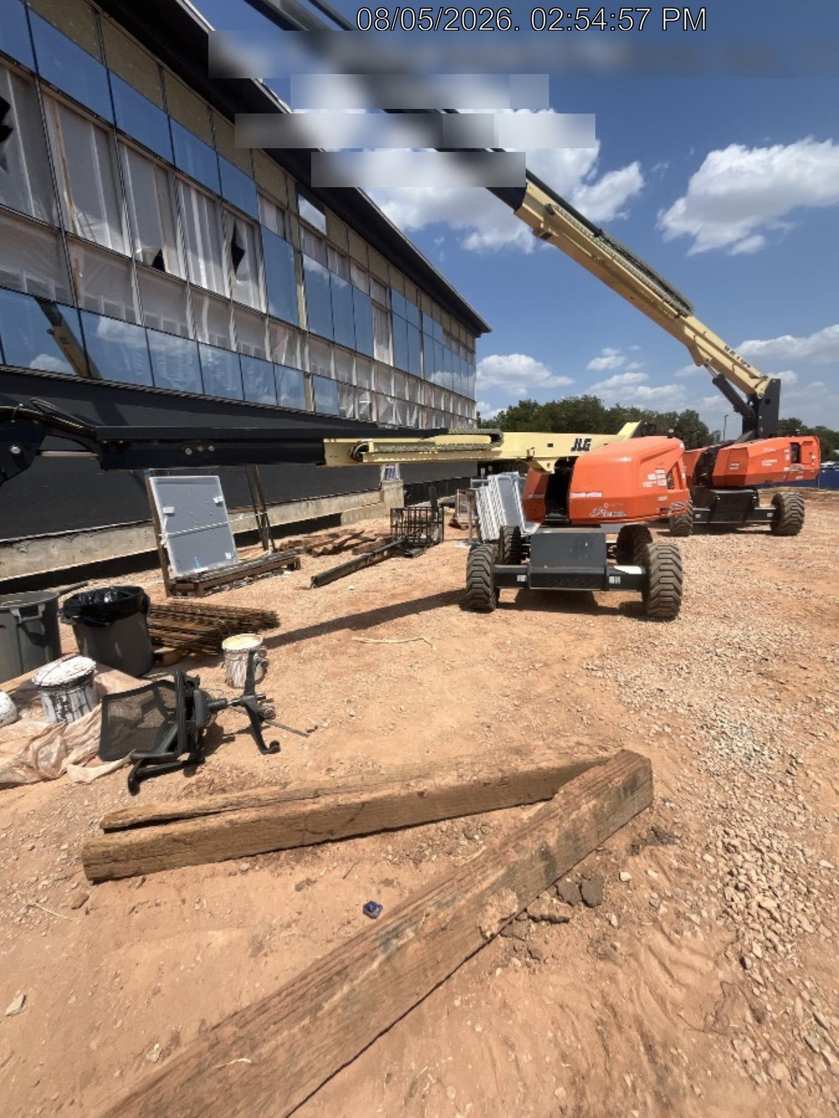 2025 JLG 460SJ