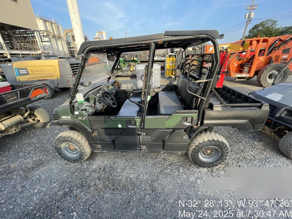Kawasaki Mule PRO-DXT Standard Options, Backup Alarm, Beacon, Plastic Hard Top, Poly Windshield, Horn Kit