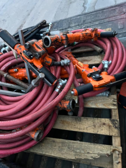 2022 MICHIGAN PNEUMATIC ES-TPB30-1-TRACKER