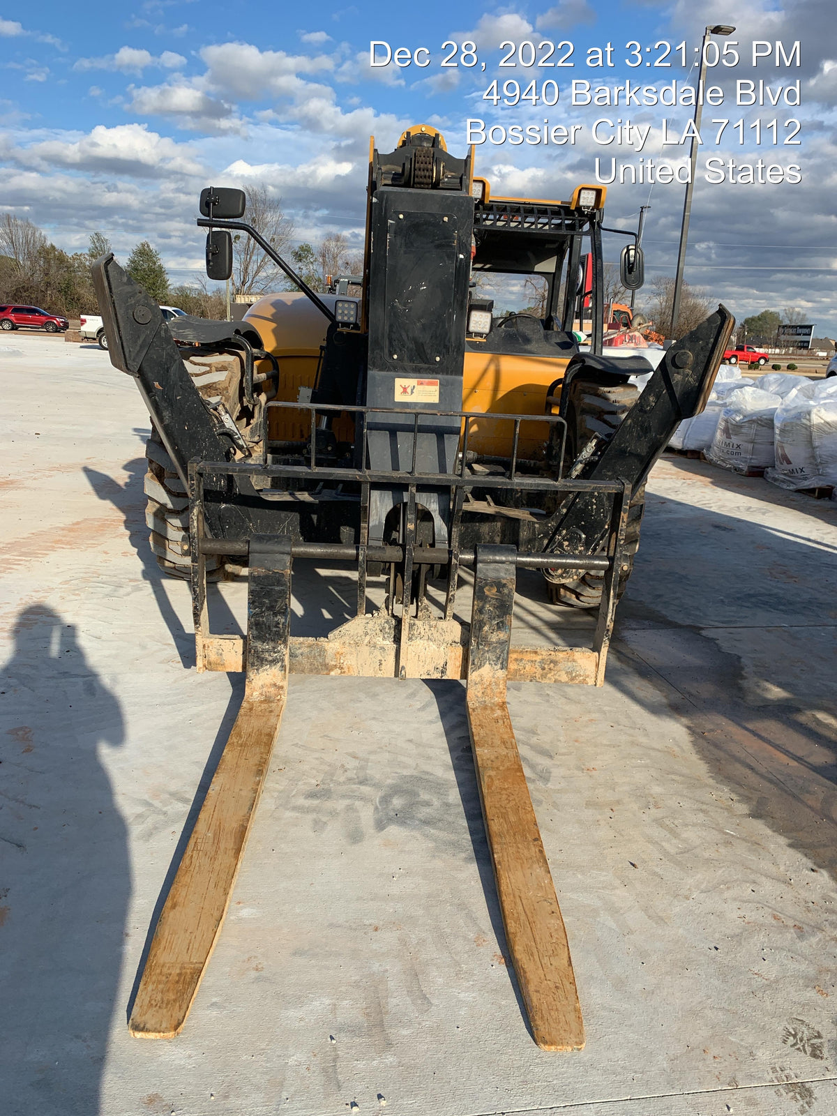 2022 SANY STH1056