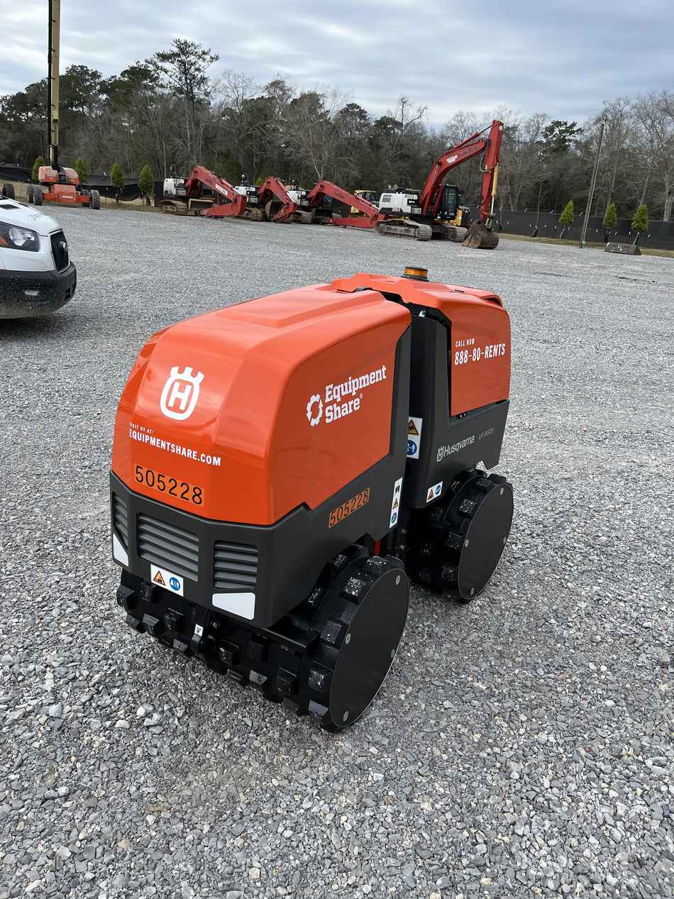 2025 HUSQVARNA LP9505