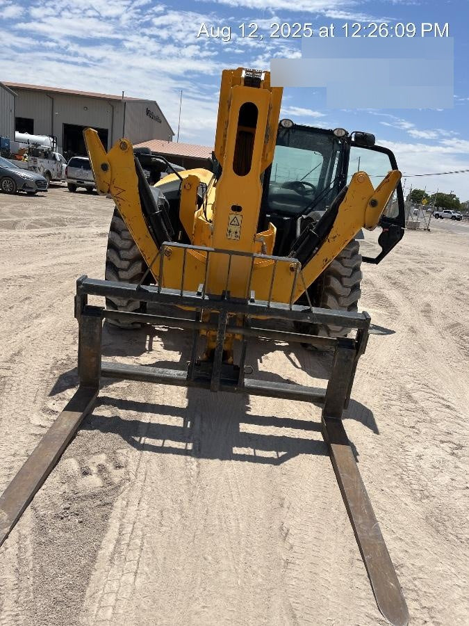 2021 JCB 510-56