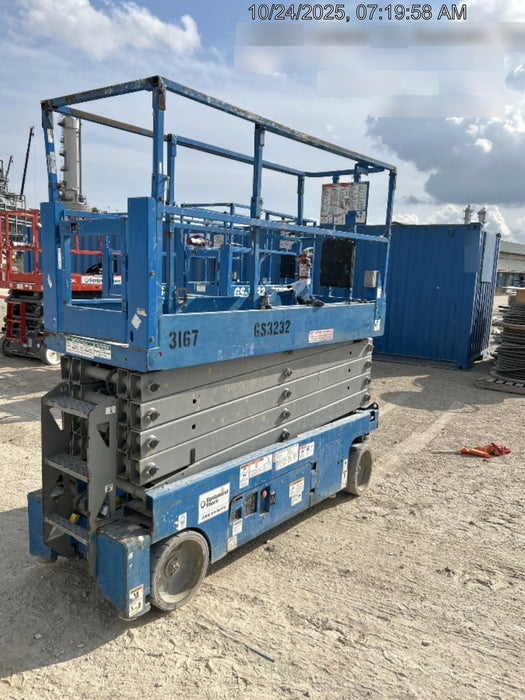 2017 Genie GS-3232 Standard