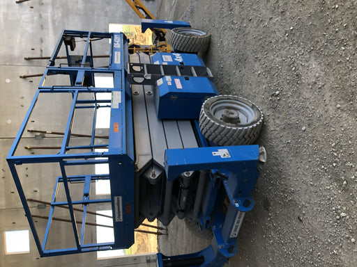 2012 GENIE GS-4390 RT