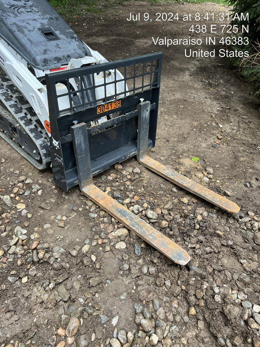 2023 BOBCAT 36" Mini Skid Steer Fork Carriage - Bobcat