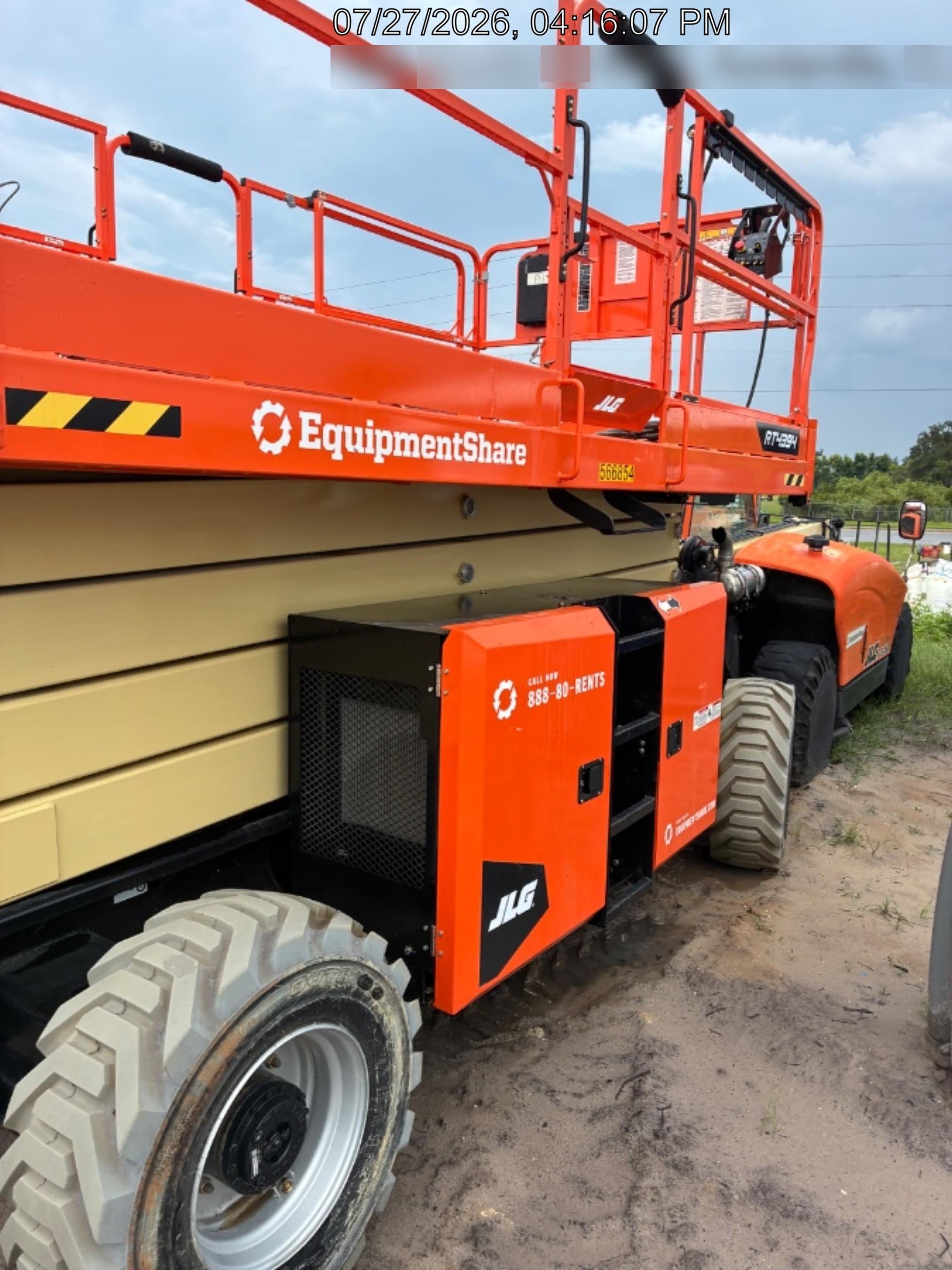 2025 JLG RT4394