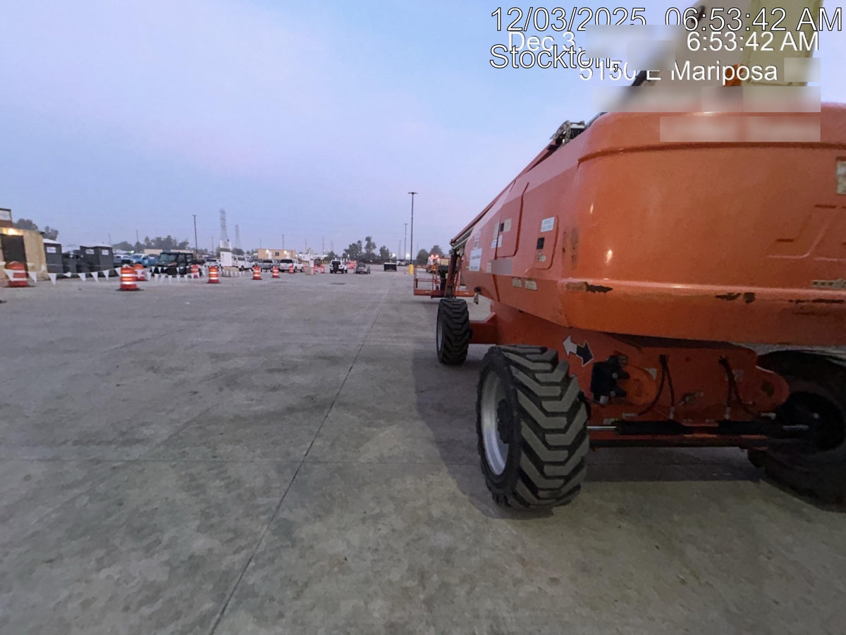 2019 JLG 860SJ
