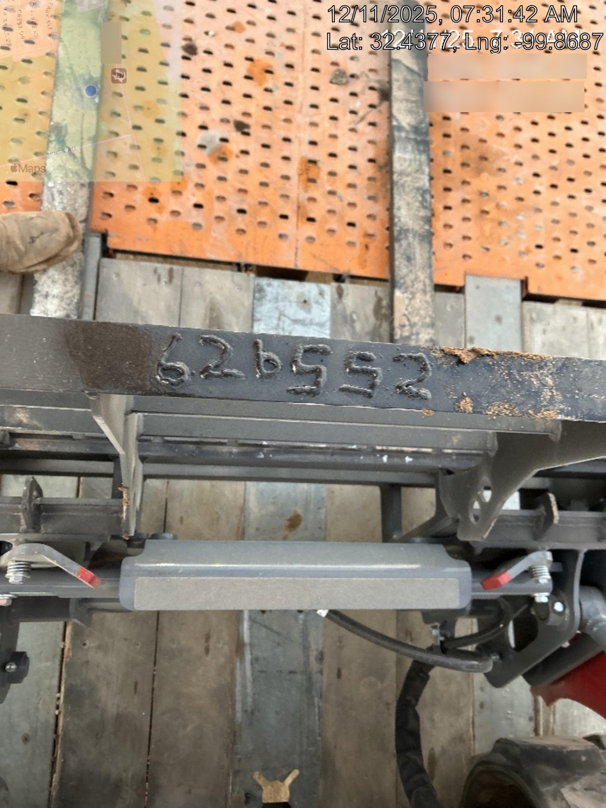 2025 ARROW MATERIAL HANDLING 48" Pallet Forks - Arrow