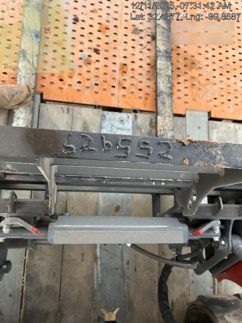 2025 ARROW MATERIAL HANDLING 48" Pallet Forks - Arrow