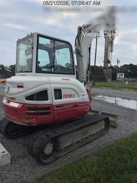 2020 TAKEUCHI TB250-2C