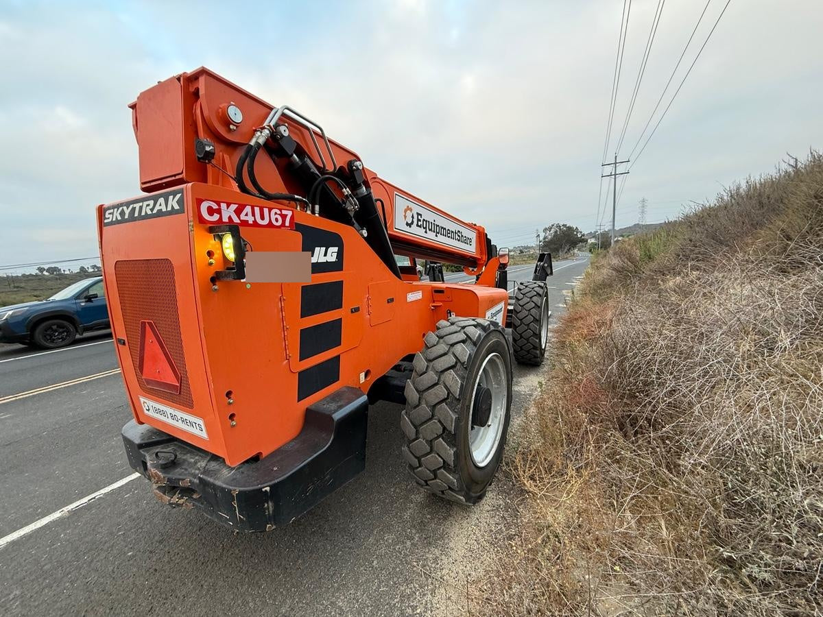 2021 SKYTRAK 12054