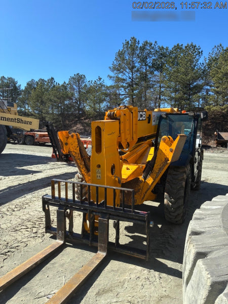 2022 JCB 510-56