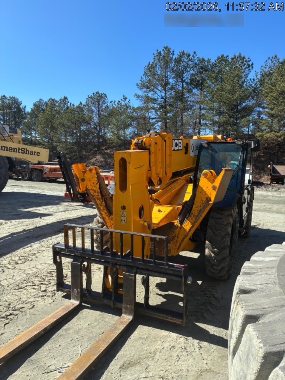 2022 JCB 510-56