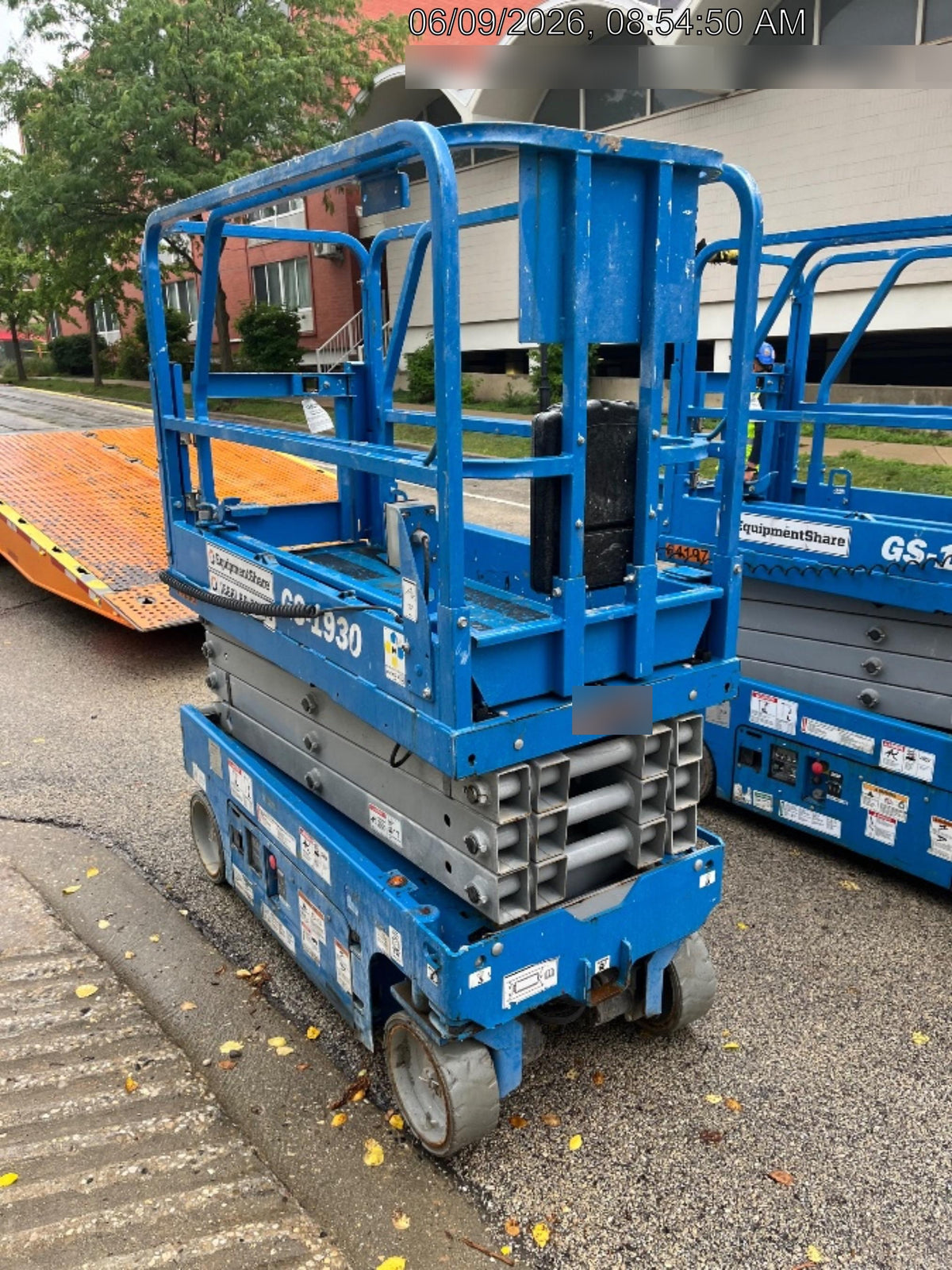 2020 Genie GS-1930 Solid Non Marking Tires, Beacon, Folding rails with half height swing gate