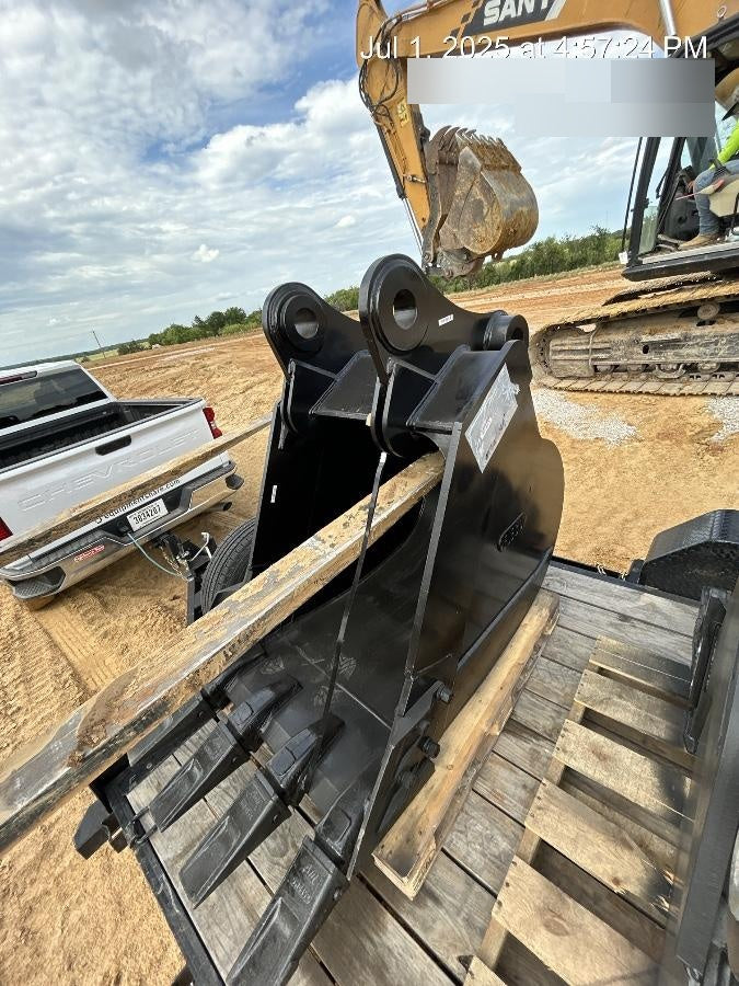 2025 FLECO 36" Bucket - Fleco 80k - 85k