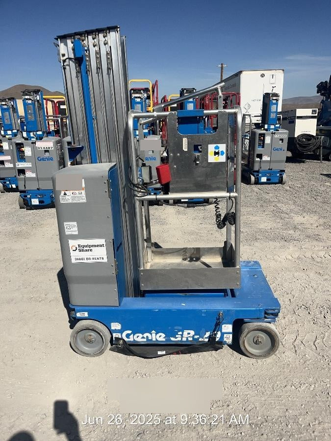 2019 GENIE GR-20