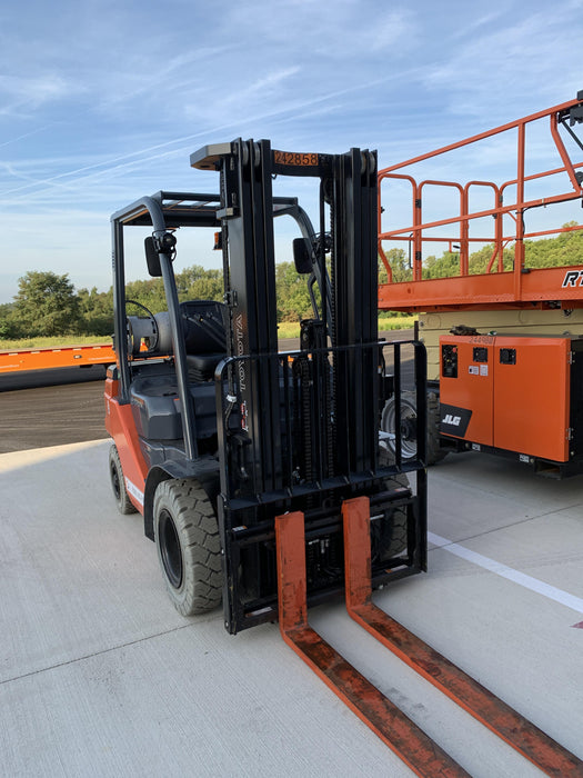 2022 TOYOTA 50-8FGU25