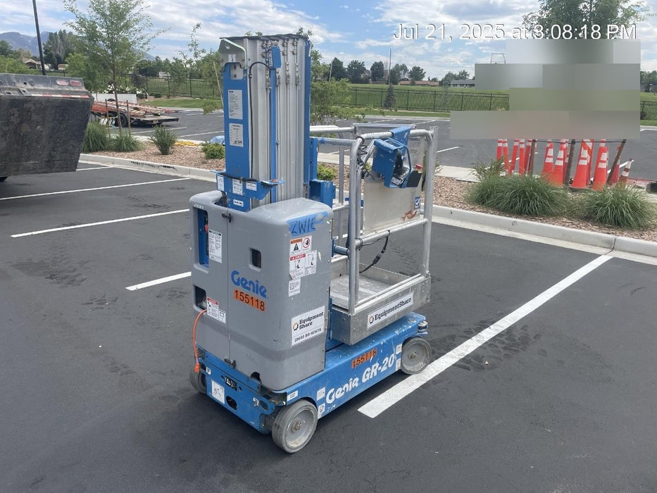 2021 GENIE GR-20
