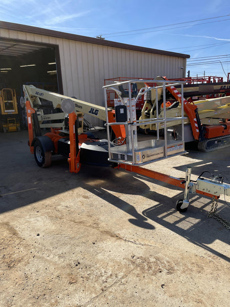 2023 JLG T350