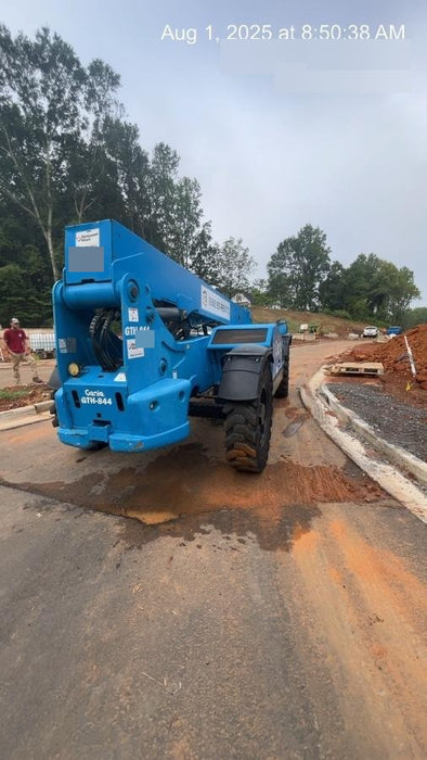 2019 GENIE GTH-844