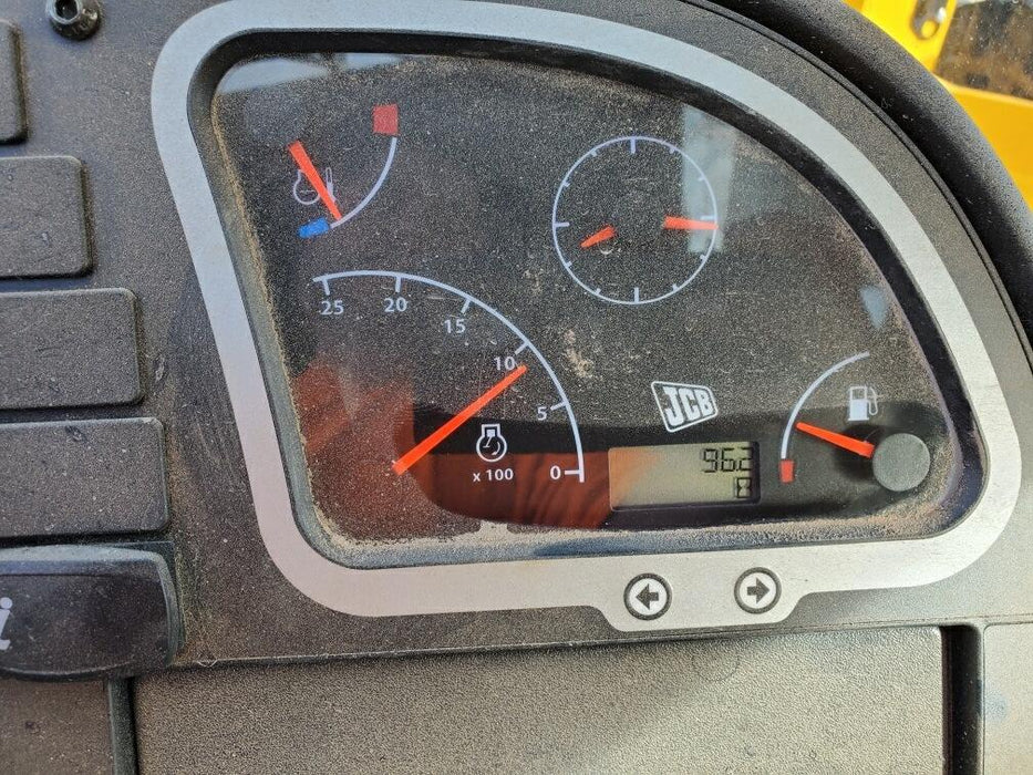 2020 JCB 506-36 Cab/Heat/Air, 74 HP, Solid Tires, STD Worklight, Beacon, Aux Hydraulics, Lifting Eye, Back up Alarm w/48" Carriage/48" Forks