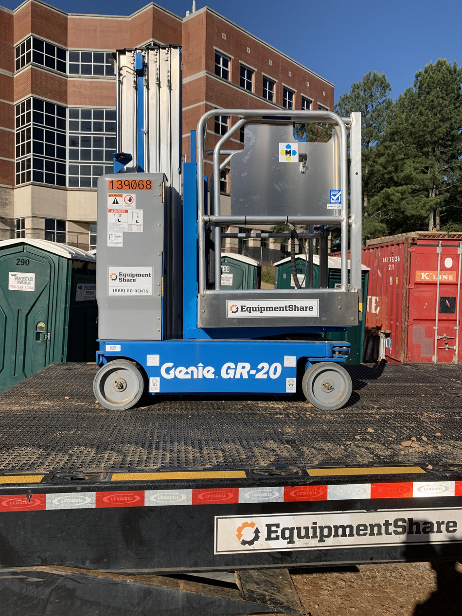 2021 GENIE GR-20