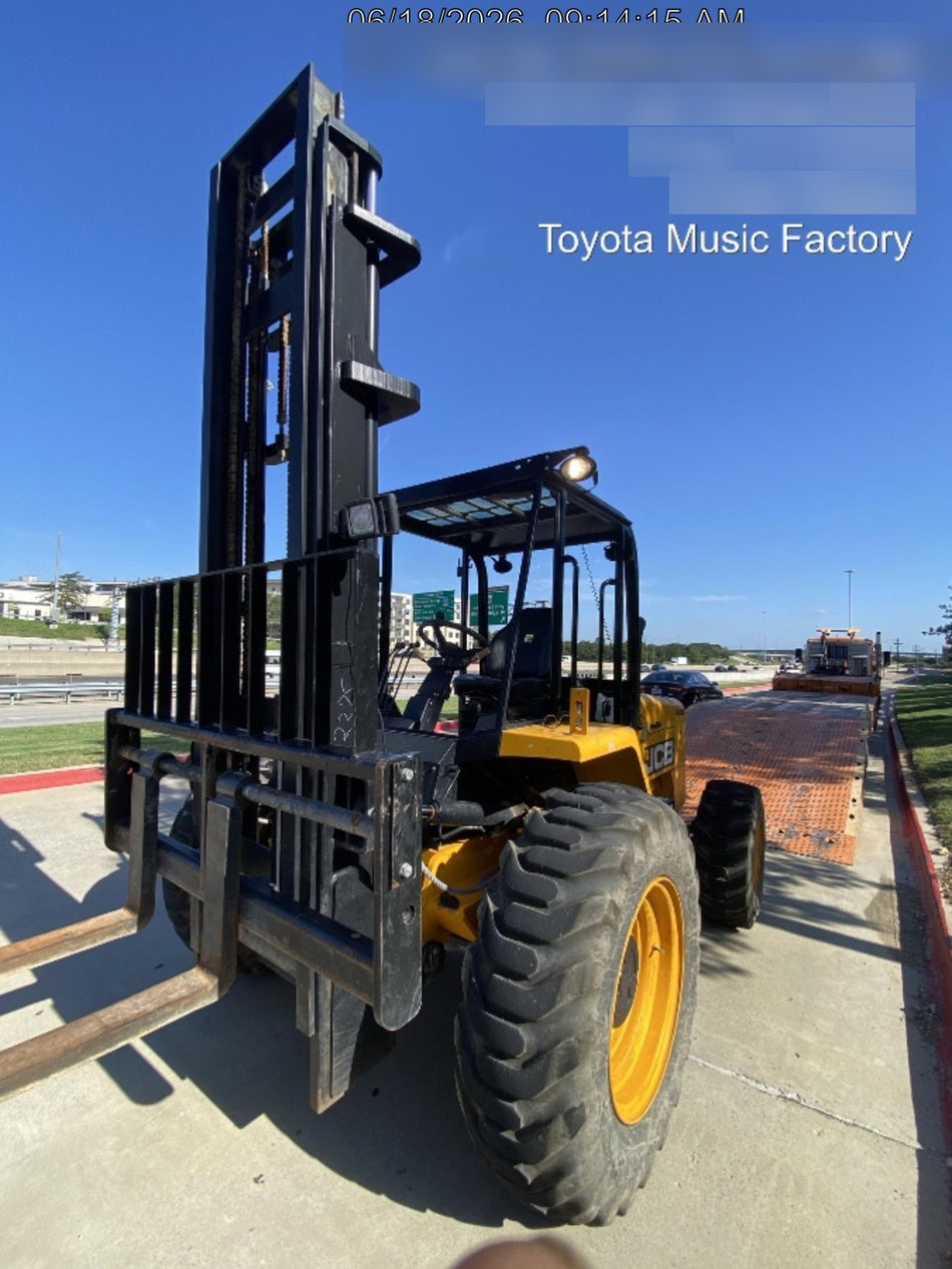 2023 JCB 930-4