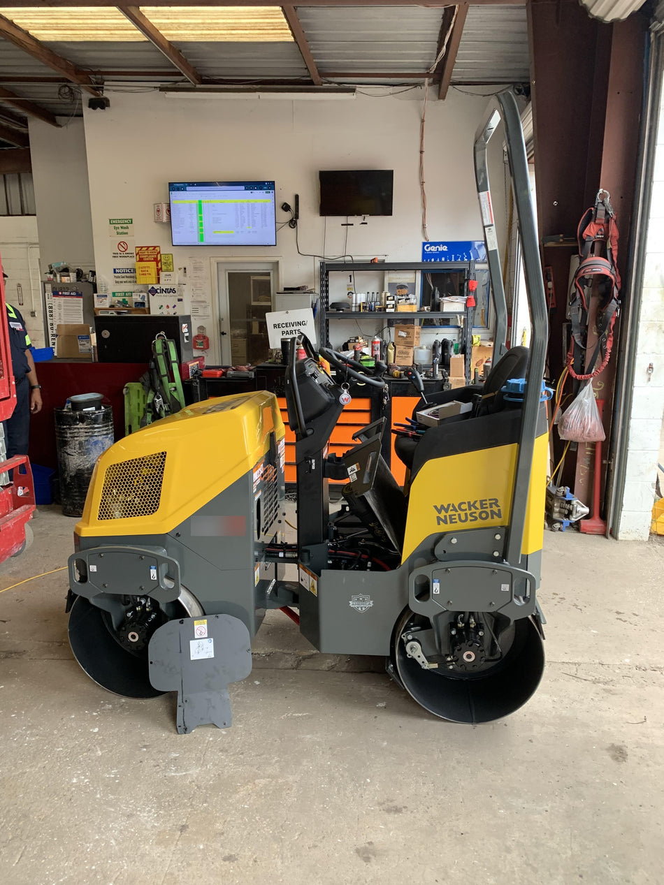 2023 WACKER NEUSON RD12A
