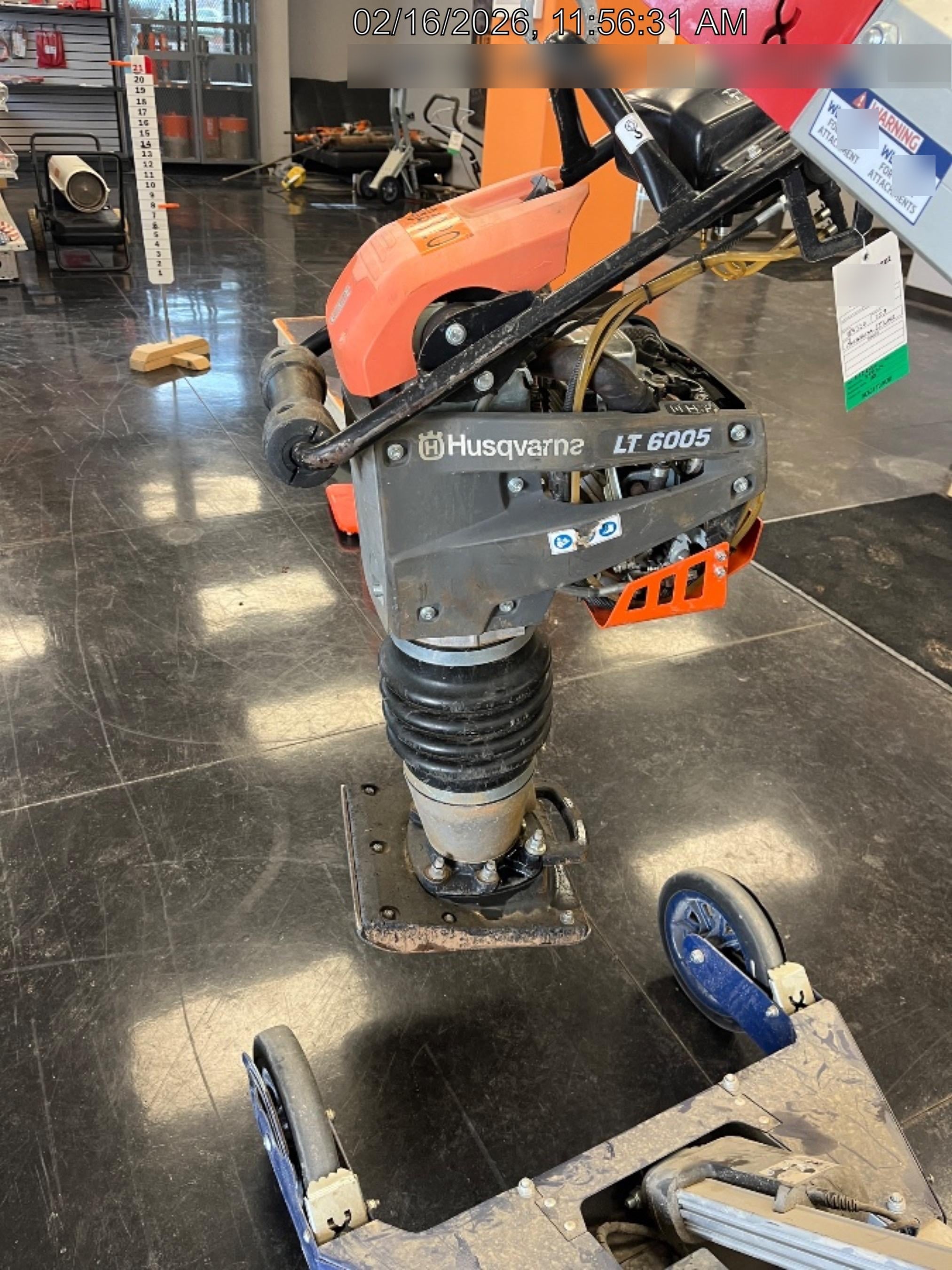2024 HUSQVARNA LT6005