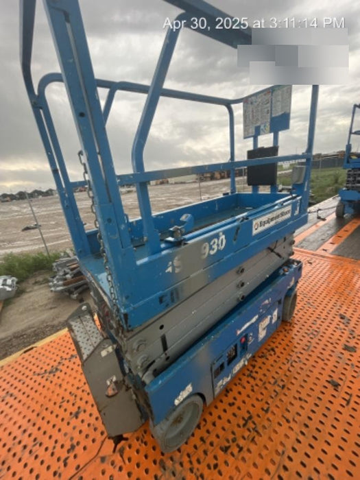 2019 Genie GS-1930 Fixed Rails with Chain Entry