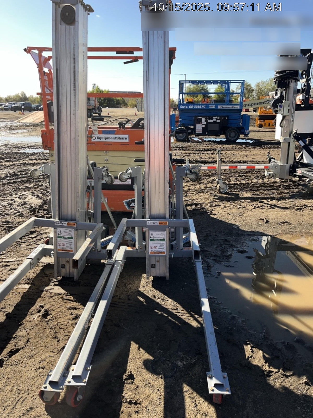 2023 GENIE SLC-24