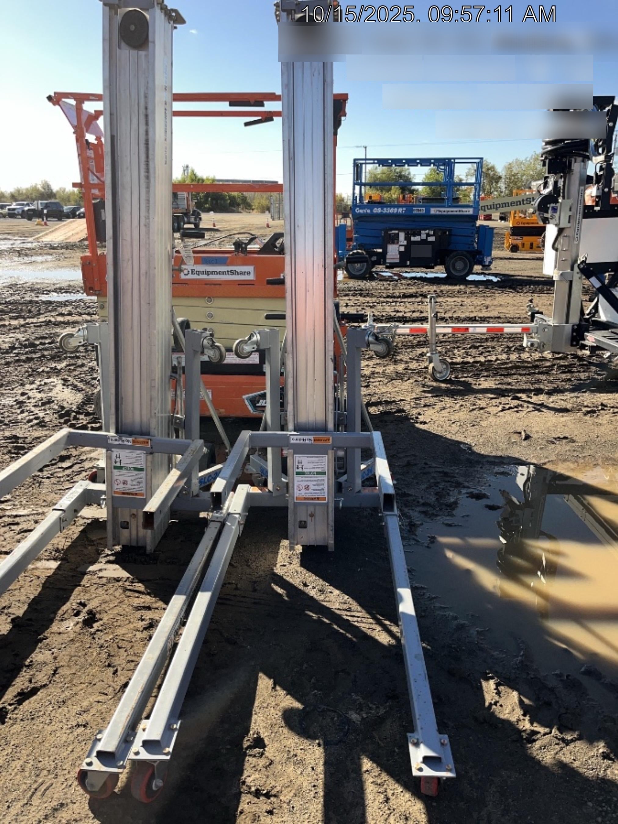 2023 GENIE SLC-24
