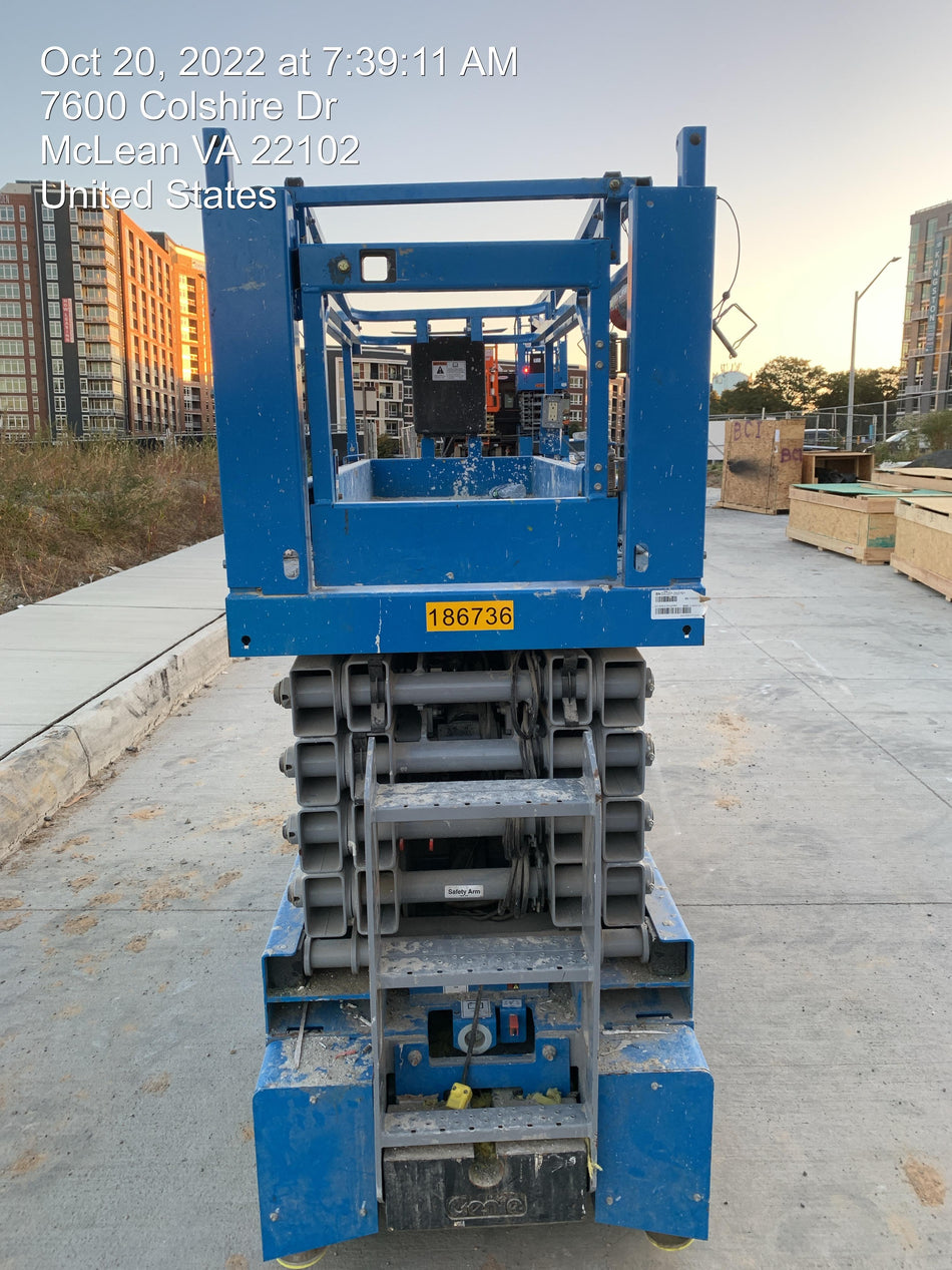 2021 GENIE GS-3232